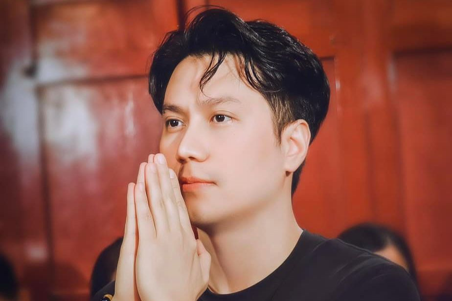 Việt Anh luôn khẳng định sản phẩm chân gà do công ty anh sản xuất đảm bảo vệ sinh an toàn thực phẩm, có giấy tờ kiểm định rõ ràng. Việt Anh luôn khẳng định sản phẩm chân gà do công ty anh sản xuất đảm bảo vệ sinh an toàn thực phẩm, có giấy tờ kiểm định rõ ràng.