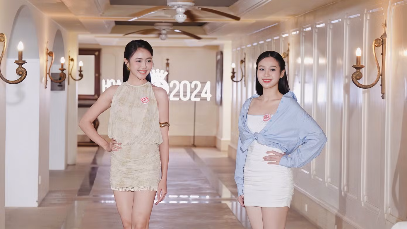 Nhiều thí sinh có lựa chọn an toàn trong thử thách chọn và phối đồ.