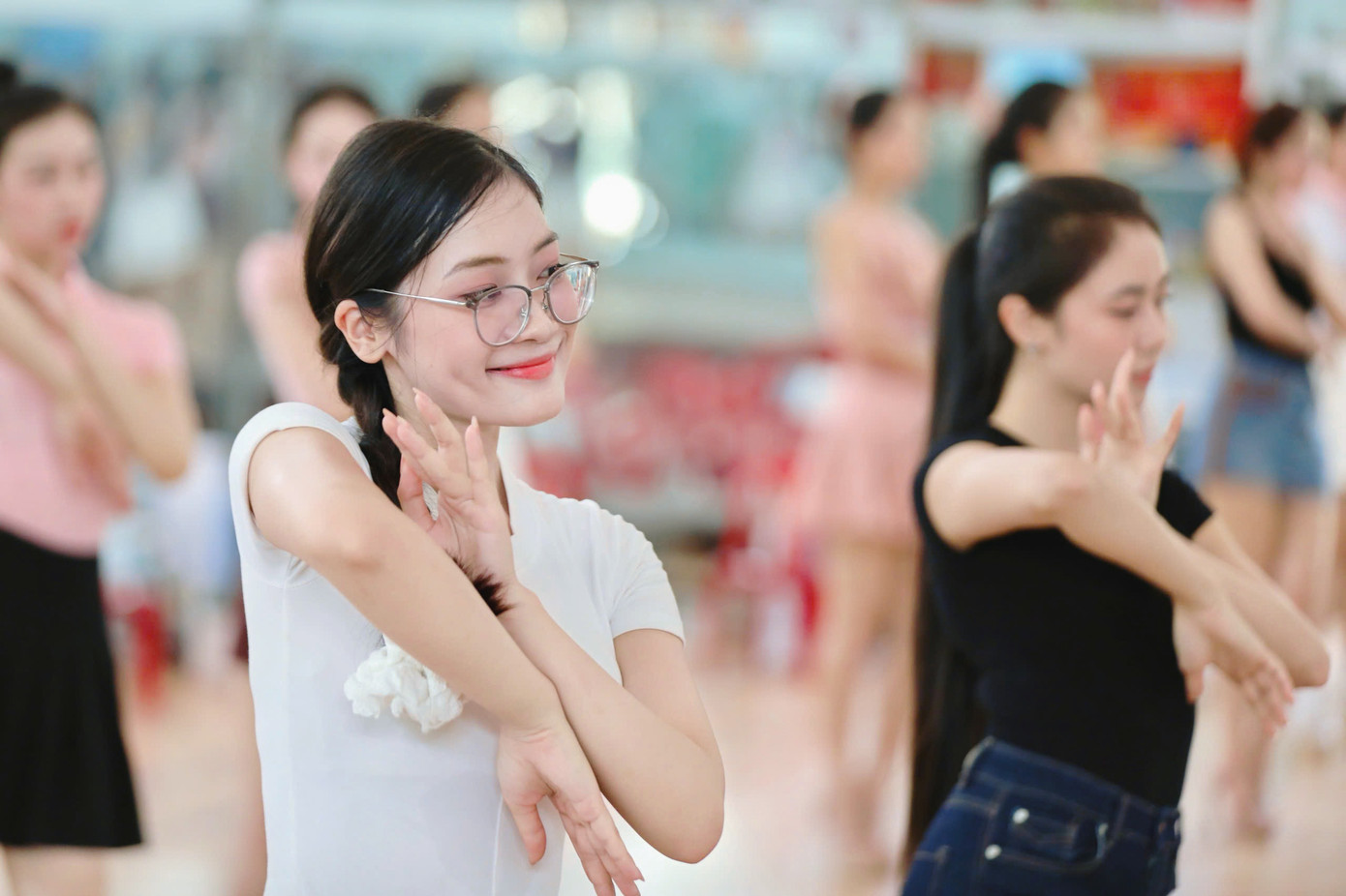 Thí sinh Phùng Thị Hương Giang khẳng định dù kết quả có ra sao, cô tự hào vì hành trình trọn vẹn tại Hoa hậu Việt Nam 2024. "Tôi tự tin vì mình đã cố gắng và nỗ lực hết mình", người đẹp xứ Thanh nói.