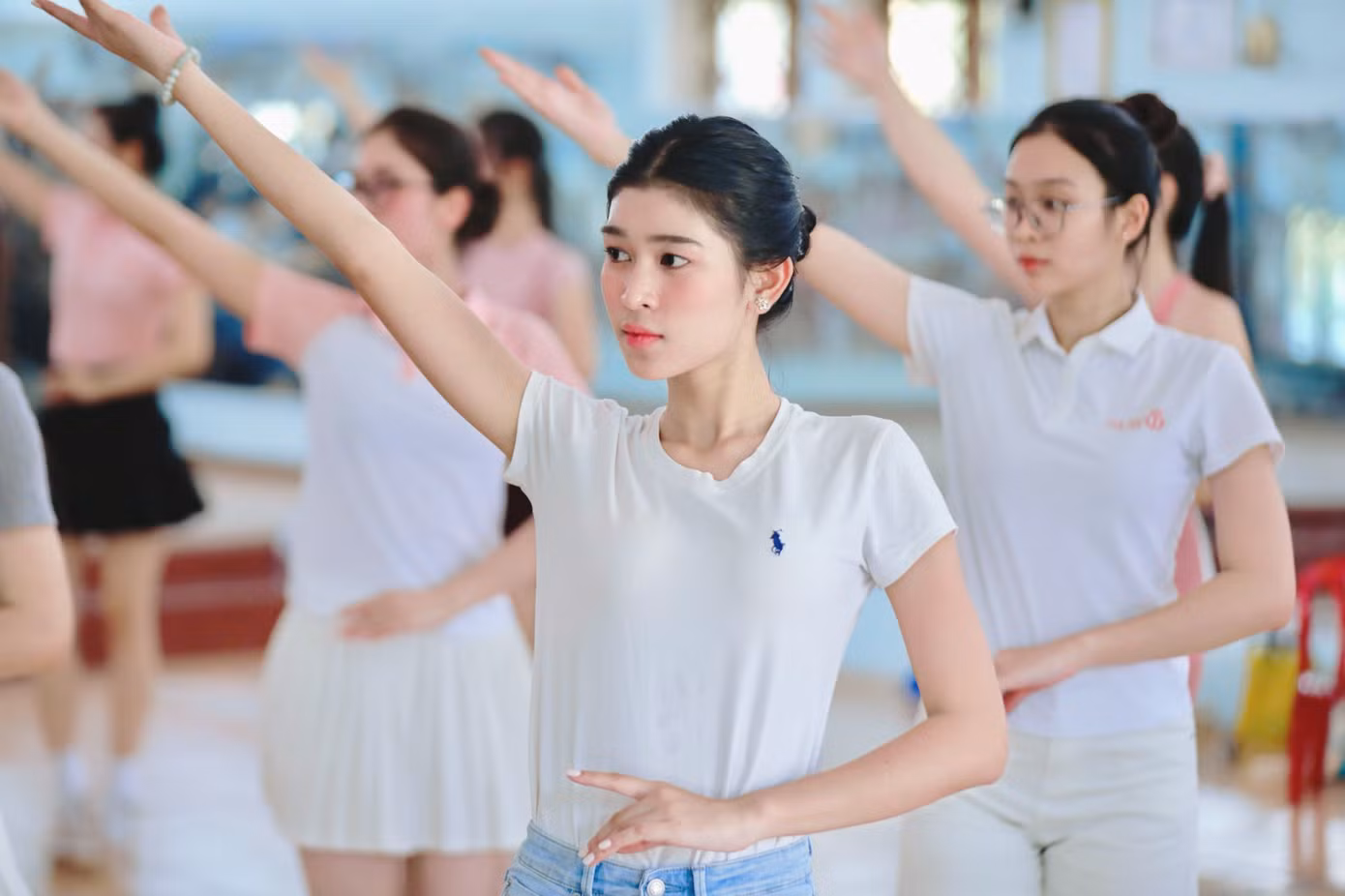 Thí sinh Nguyễn Thanh Thảo bày tỏ sự háo hức và mong chờ khoảnh khắc được trình diễn trong chung kết. Cô cho rằng đêm thi sẽ là dấu mốc cho hành trình trưởng thành của Top 25 Hoa hậu Việt Nam 2024.