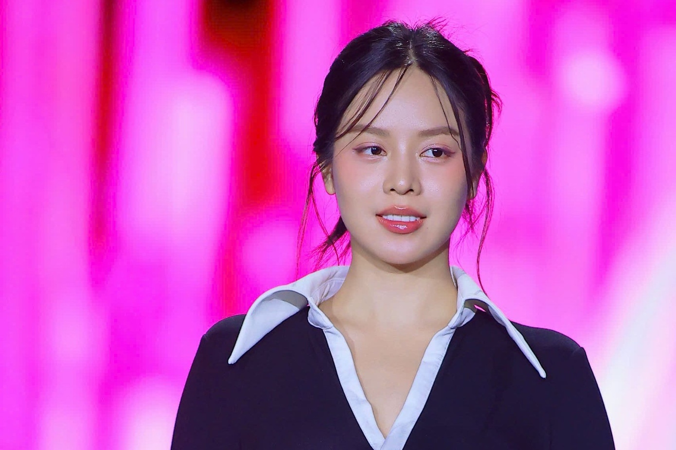 Tối 26/6, Hoa hậu Huỳnh Thị Thanh Thủy tham gia tổng duyệt chuẩn bị cho chung kết Hoa hậu Việt Nam 2024 diễn ra một ngày sau. Bên cạnh kết quả Top 3 và các đại sứ, màn final walk của Thanh Thủy cũng đáng được chờ đợi.