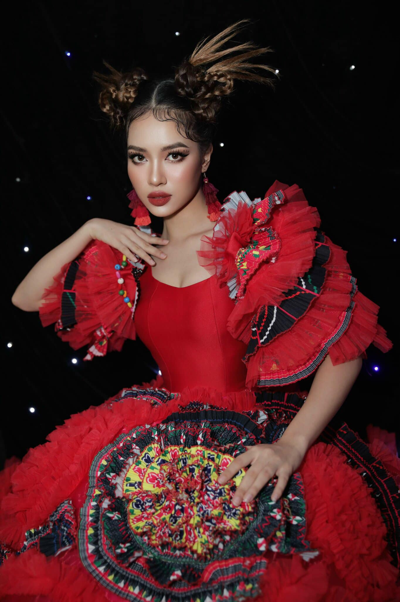 Phương Thảo có bảng thành tích học tập ấn tượng, 12 năm đều đạt học sinh Giỏi toàn diện, từng vào top 10 và giành giải Người đẹp Nhân Ái tại Hoa hậu Biển Đảo Việt Nam 2022.