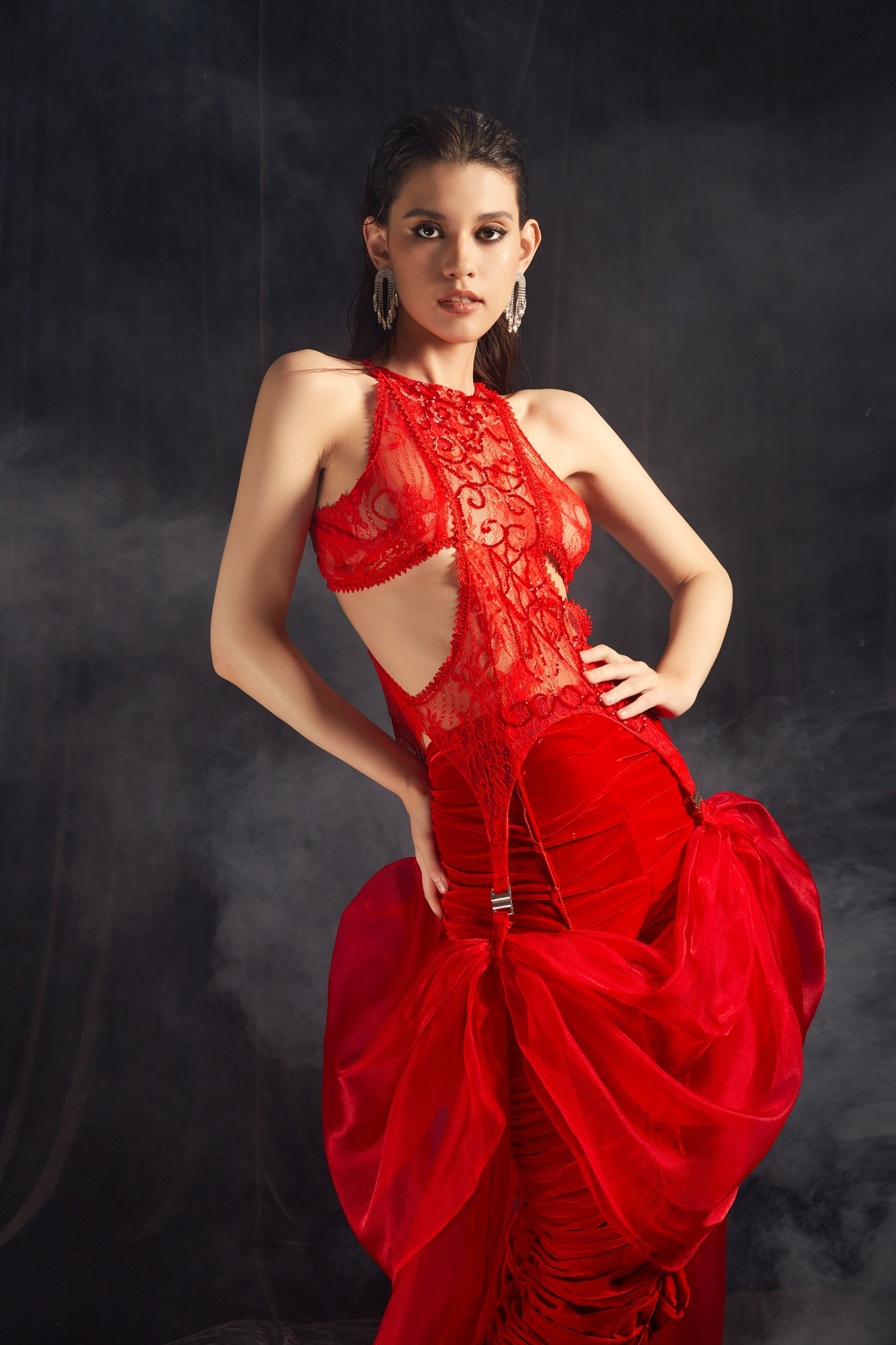 Trở về Việt Nam, cô đang làm việc với vai trò hoạ sĩ vẽ tranh minh họa cho thiếu nhi tại TPHCM. Trước khi đến với cuộc thi Hoa hậu Hoàn vũ Việt Nam 2023, Iris Thanh đạt vị trí Top 2 Miss Charm Vietnam 2023.