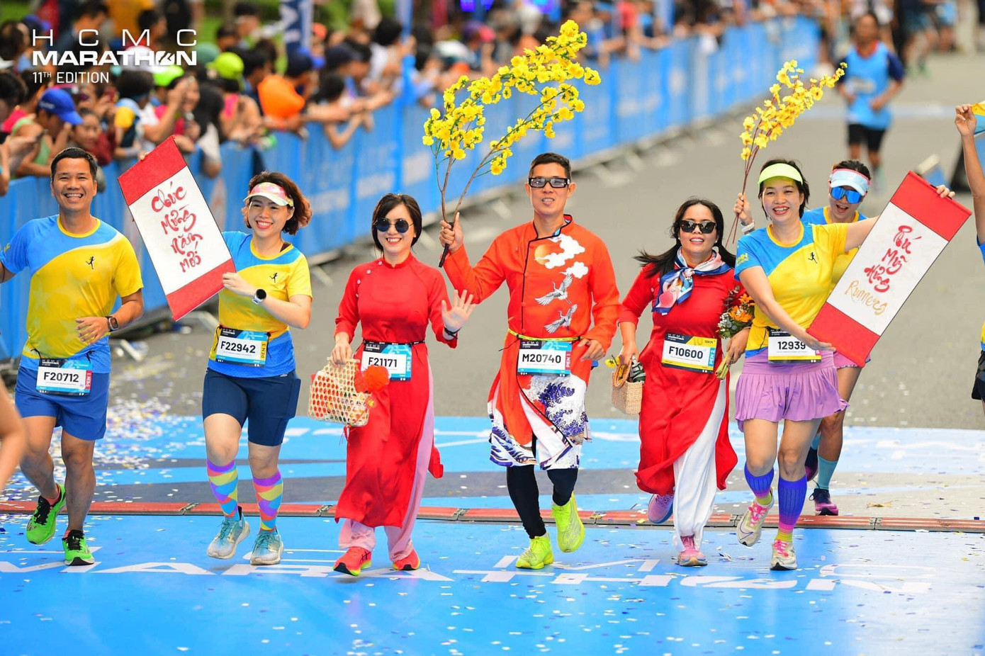 PMHR có những màn "cosplay" độc đáo trên đường chạy PMHR có những màn "cosplay" độc đáo trên đường chạy