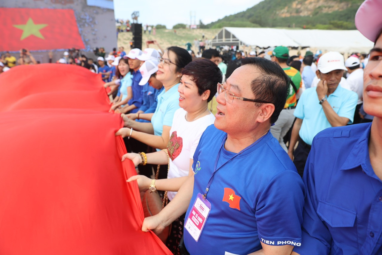 Theo nhà báo Lê xuân Sơn, Tổng biên tập báo Tiền Phong, đây là một hoạt động ý nghĩa nhằm nêu cao tinh thần đoàn kết, ý thức trách nhiệm đối với quê hương của các vận động viên tham dự Tiền Phong Marathon. &quot;Ban tổ chức hướng tới việc ôn lại truyền thống, khơi gợi, hun đúc tinh thần yêu nước, quyết tâm phấn đấu bảo vệ độc lập tự do, xây dựng và phát triển đất nước”, Tổng biên tập báo Tiền Phong nhấn mạnh.