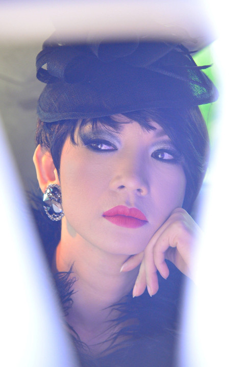 Xuân Lan kiêu kì và bí ẩn trong hình tượng mới