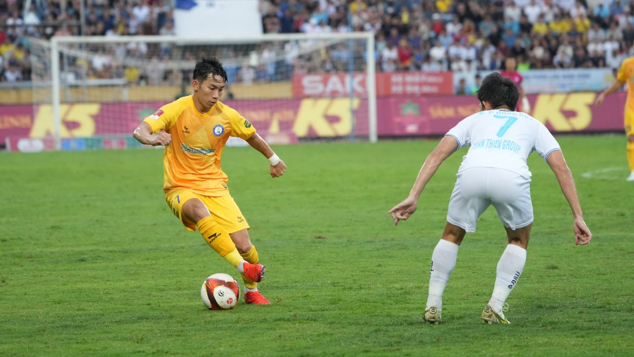  Đại thắng Khánh Hòa 5-1, Thép Xanh Nam Định lên ngôi vô địch trước 1 vòng đấu ảnh 18