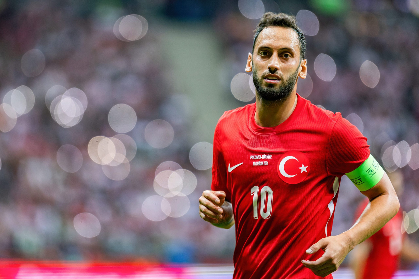 Hakan Calhanoglu có thể khai thông bế tắc bằng các pha sút phạt sở trường