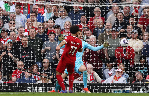 Liverpool đè bẹp Tottenham trong cơn mưa bàn thắng ảnh 21 Liverpool đè bẹp Tottenham trong cơn mưa bàn thắng ảnh 21