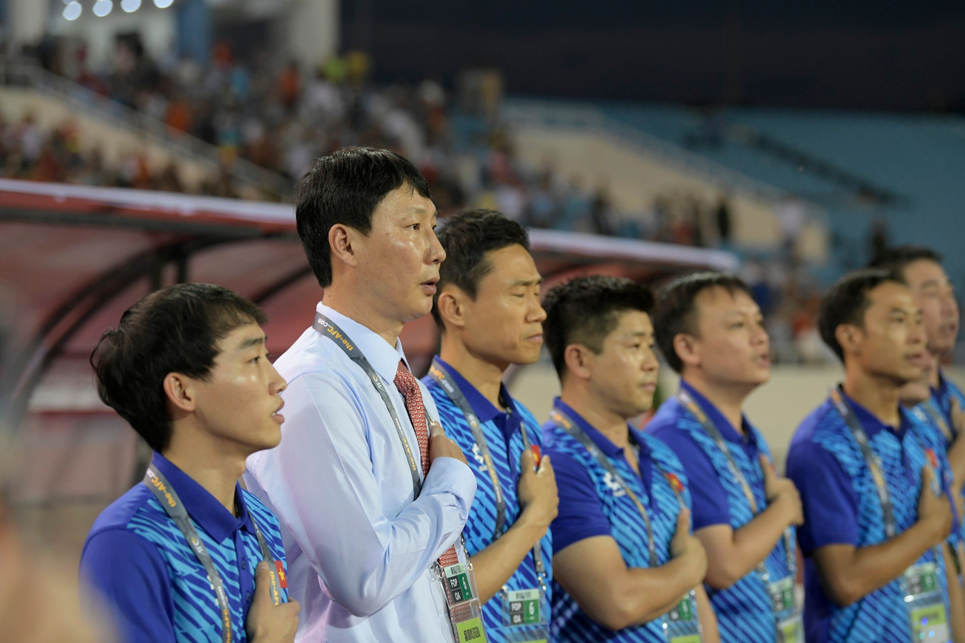 HLV Kim Sang-sik và ban huấn luyện tuyển Việt Nam. Ảnh: Như Ý HLV Kim Sang-sik và ban huấn luyện tuyển Việt Nam. Ảnh: Như Ý