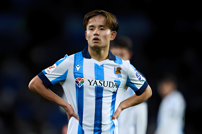 Takefusa Kubo chấn thương ngay trước ngày hội quân với tuyển Nhật Bản Takefusa Kubo chấn thương ngay trước ngày hội quân với tuyển Nhật Bản