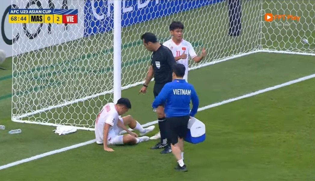 Đánh bại U23 Malaysia, U23 Việt Nam đặt một chân vào tứ kết giải U23 châu Á ảnh 4 Đánh bại U23 Malaysia, U23 Việt Nam đặt một chân vào tứ kết giải U23 châu Á ảnh 4