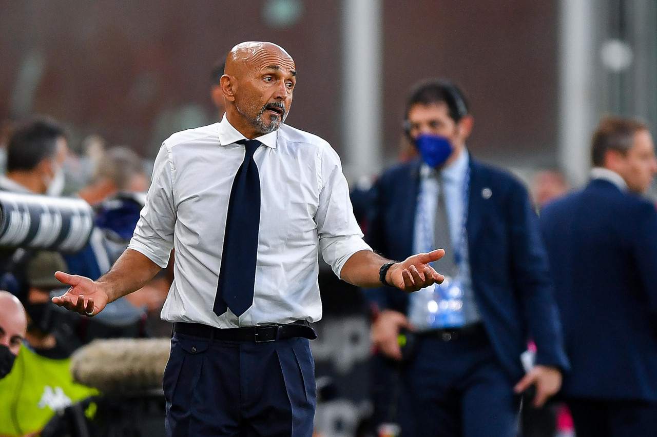 HLV Luciano Spalletti vẫn được Italia tin tưởng