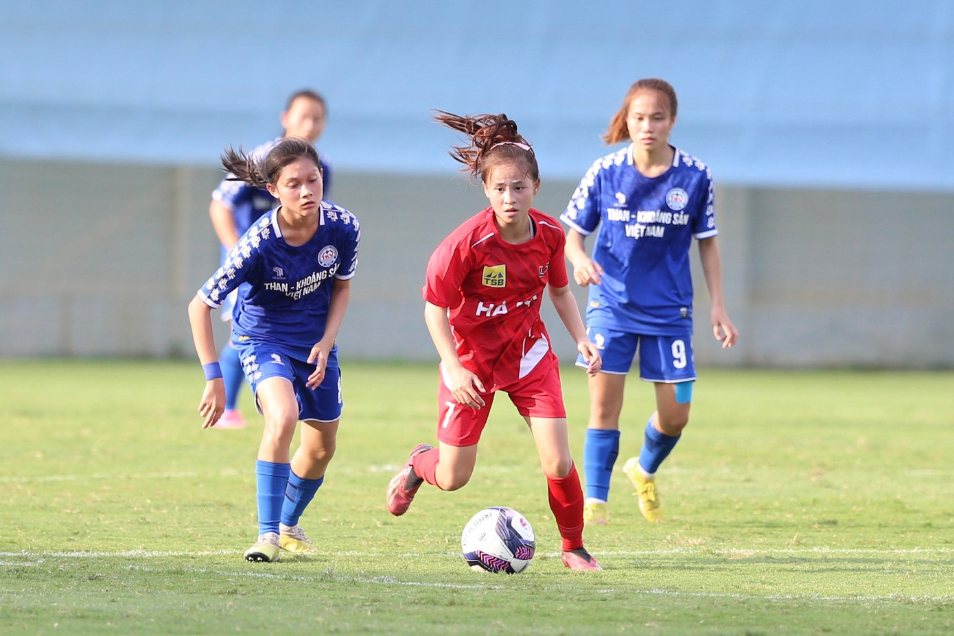 U16 Hà Nội tạm thời dẫn đầu giải nữ U16 Quốc gia 2024 U16 Hà Nội tạm thời dẫn đầu giải nữ U16 Quốc gia 2024