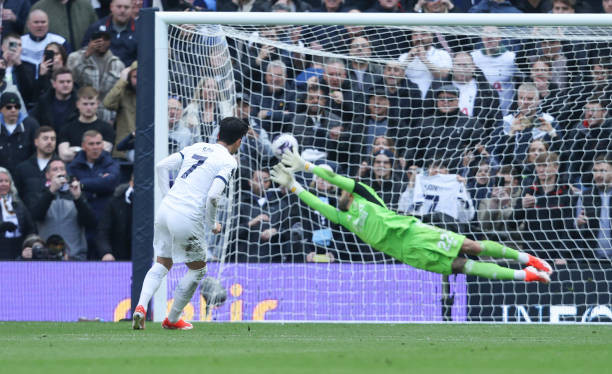 Ngược dòng bất thành, Tottenham nhìn Arsenal ẵm trọn 3 điểm sau màn rượt đuổi tỷ số kịch tính ảnh 24