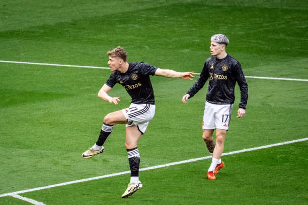 MU ngược dòng không tưởng trước Liverpool, giành vé vào bán kết FA Cup ảnh 6