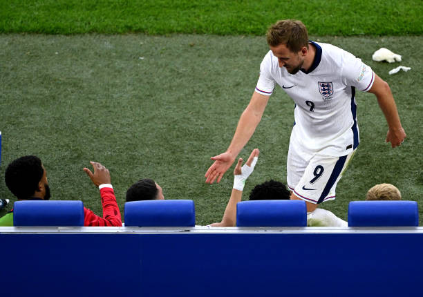 Anh chật vật ngược dòng trước Slovakia ảnh 25 Anh chật vật ngược dòng trước Slovakia ảnh 25