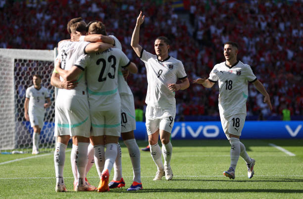 Đánh bại Hà Lan 3-2, tuyển Áo vượt mặt Pháp đứng đầu bảng E EURO 2024 ảnh 10 Đánh bại Hà Lan 3-2, tuyển Áo vượt mặt Pháp đứng đầu bảng E EURO 2024 ảnh 10