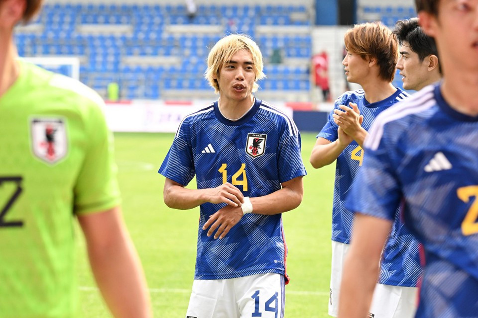 Junya Ito chia tay sớm Asian Cup 2023