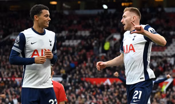 Bruno Fernandes bị đuổi, MU thua thảm Tottenham trên sân nhà ảnh 13