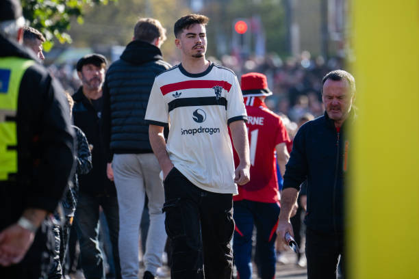 Hojlund lập công, MU ngược dòng thắng Brentford ảnh 7 Hojlund lập công, MU ngược dòng thắng Brentford ảnh 7