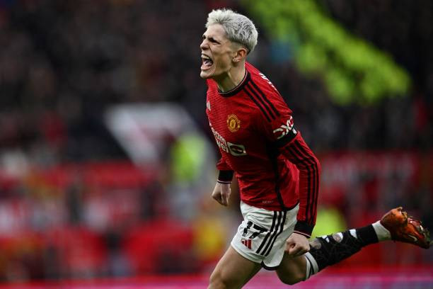 Garnacho lập cú đúp, MU đại thắng West Ham ảnh 11 Garnacho lập cú đúp, MU đại thắng West Ham ảnh 11