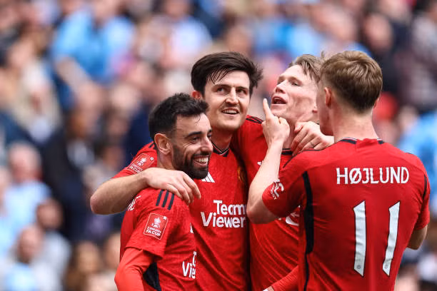 Chật vật thắng Coventry, MU gặp Man City ở chung kết FA Cup ảnh 23
