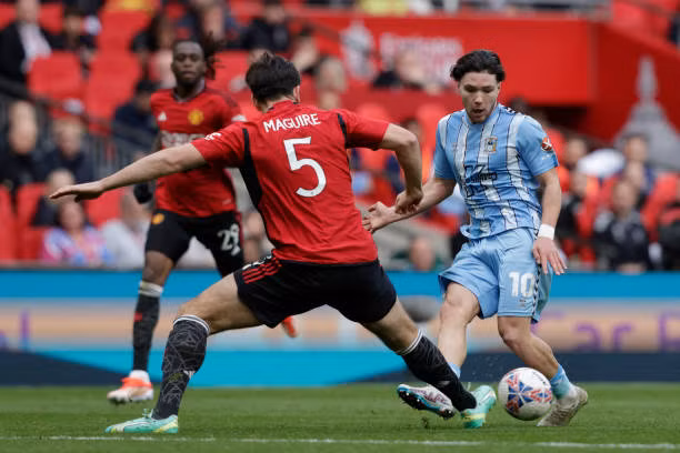 Chật vật thắng Coventry, MU gặp Man City ở chung kết FA Cup ảnh 25
