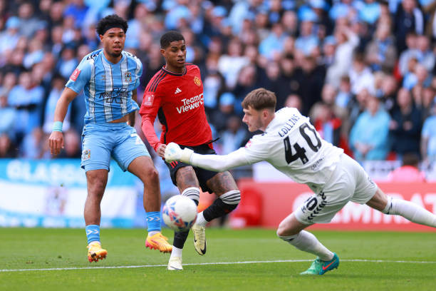 Chật vật thắng Coventry, MU gặp Man City ở chung kết FA Cup ảnh 17 Chật vật thắng Coventry, MU gặp Man City ở chung kết FA Cup ảnh 17