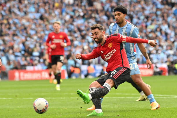 Chật vật thắng Coventry, MU gặp Man City ở chung kết FA Cup ảnh 26 Chật vật thắng Coventry, MU gặp Man City ở chung kết FA Cup ảnh 26