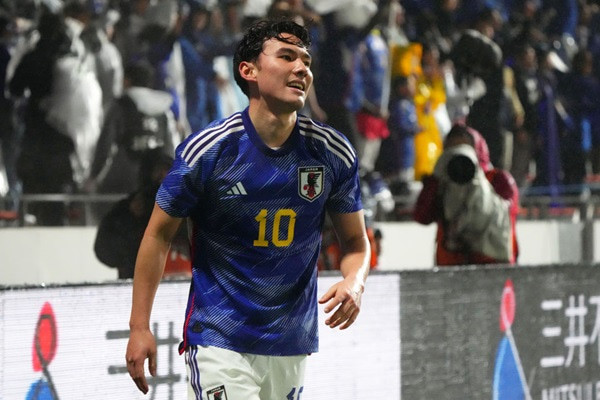 Kein Sato đang khoác áo Werder Bremen