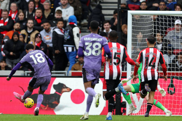 Đại thắng Brentford 4-1, Liverpool nới rộng khoảng cách với nhóm bám đuổi ảnh 23 Đại thắng Brentford 4-1, Liverpool nới rộng khoảng cách với nhóm bám đuổi ảnh 23