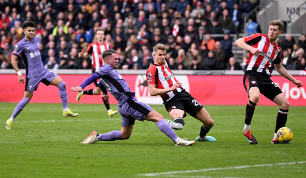 Đại thắng Brentford 4-1, Liverpool nới rộng khoảng cách với nhóm bám đuổi ảnh 17 Đại thắng Brentford 4-1, Liverpool nới rộng khoảng cách với nhóm bám đuổi ảnh 17