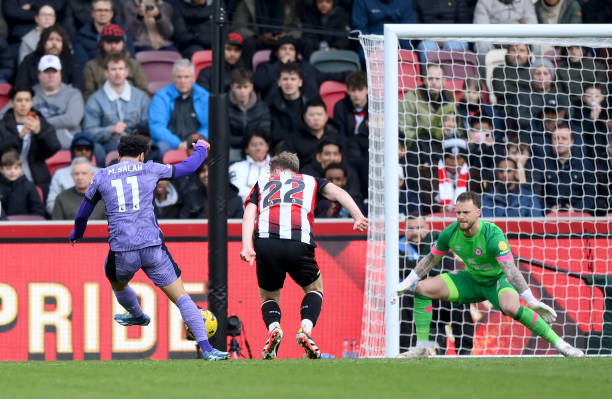 Đại thắng Brentford 4-1, Liverpool nới rộng khoảng cách với nhóm bám đuổi ảnh 19 Đại thắng Brentford 4-1, Liverpool nới rộng khoảng cách với nhóm bám đuổi ảnh 19