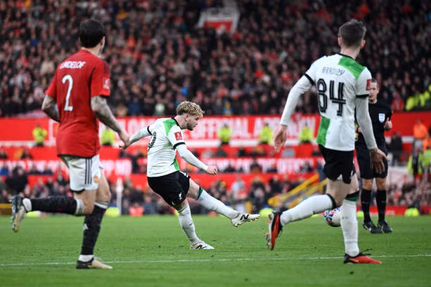 MU ngược dòng không tưởng trước Liverpool, giành vé vào bán kết FA Cup ảnh 28