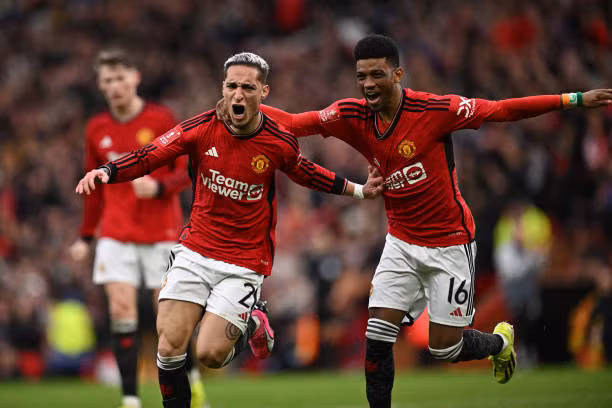 MU ngược dòng không tưởng trước Liverpool, giành vé vào bán kết FA Cup ảnh 26
