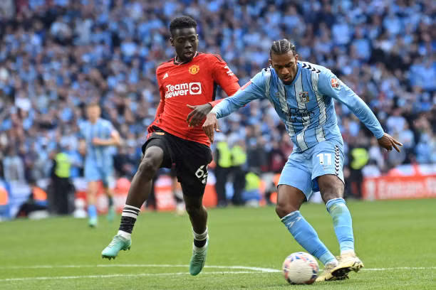 Chật vật thắng Coventry, MU gặp Man City ở chung kết FA Cup ảnh 37