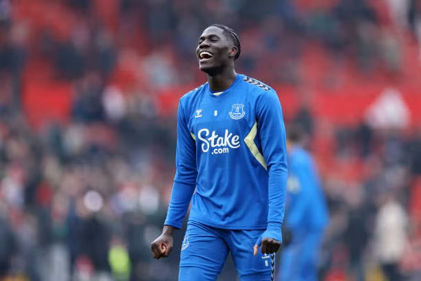 MU đánh bại Everton bằng 2 pha phạt đền ảnh 5
