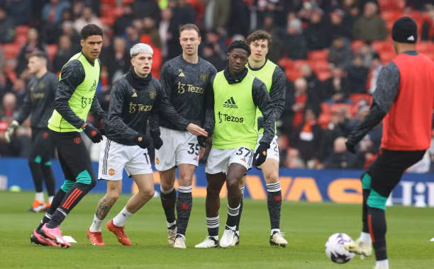 MU đánh bại Everton bằng 2 pha phạt đền ảnh 3