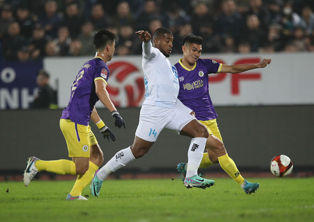 Không thể cản Rafaelson ở thời điểm này? Không thể cản Rafaelson ở thời điểm này?