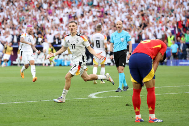 Khổ chiến 120 phút, Tây Ban Nha hạ Đức 2-1 để giành vé vào bán kết ảnh 30