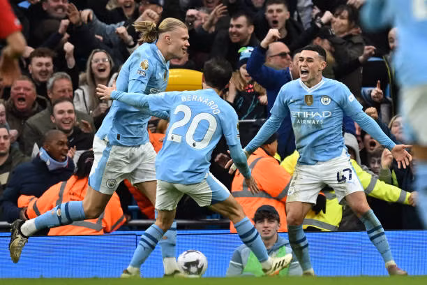 Foden rực sáng, Man City thắng ngược MU đầy cảm xúc ảnh 24 Foden rực sáng, Man City thắng ngược MU đầy cảm xúc ảnh 24
