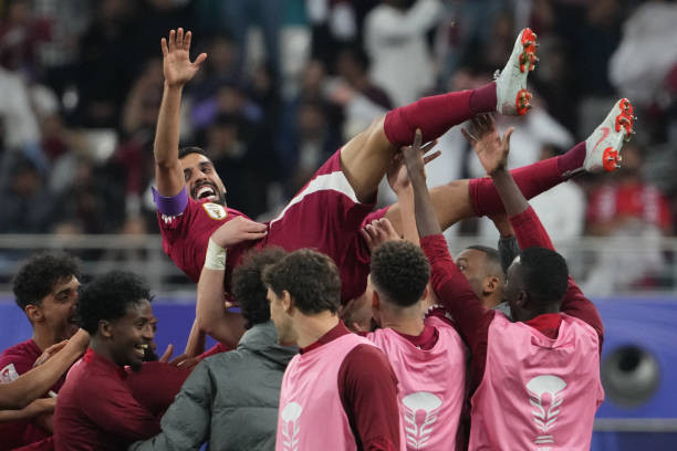 Thua Qatar 0-1, Trung Quốc coi như hết cách qua vòng bảng ảnh 17