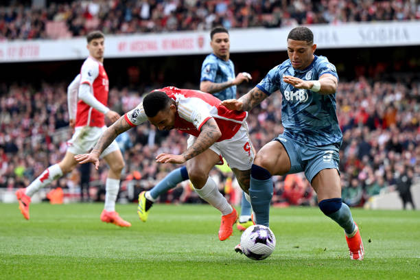 Thua sốc Aston Villa, Arsenal mất ngôi đầu Ngoại hạng Anh ảnh 17