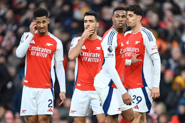 Arsenal mất điểm trước Everton, lỡ cơ hội bám đuổi Liverpool ảnh 6