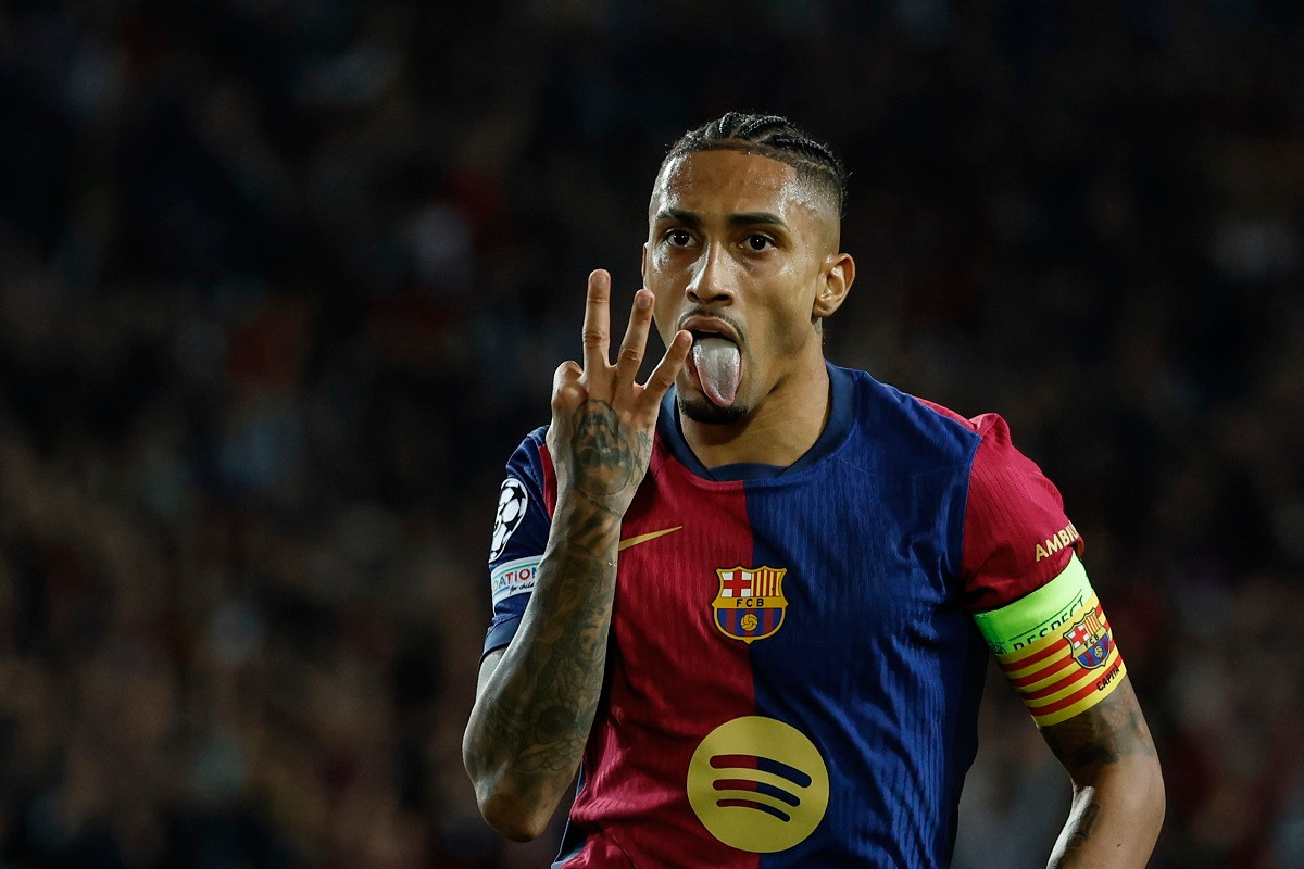 Raphinha thi đấu bùng nổ dưới thời HLV Hansi Flick Raphinha thi đấu bùng nổ dưới thời HLV Hansi Flick