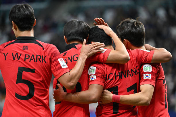 Son Heung-min tỏa sáng, Hàn Quốc ngược dòng hạ Australia sau 120 phút ảnh 37