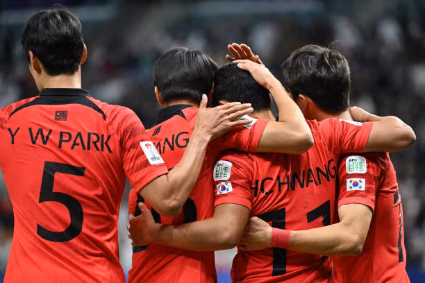 Son Heung-min tỏa sáng, Hàn Quốc ngược dòng hạ Australia sau 120 phút ảnh 37