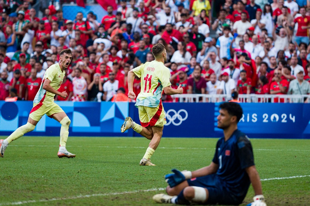 U23 Pháp cần khóa chặt Fermin Lopez U23 Pháp cần khóa chặt Fermin Lopez