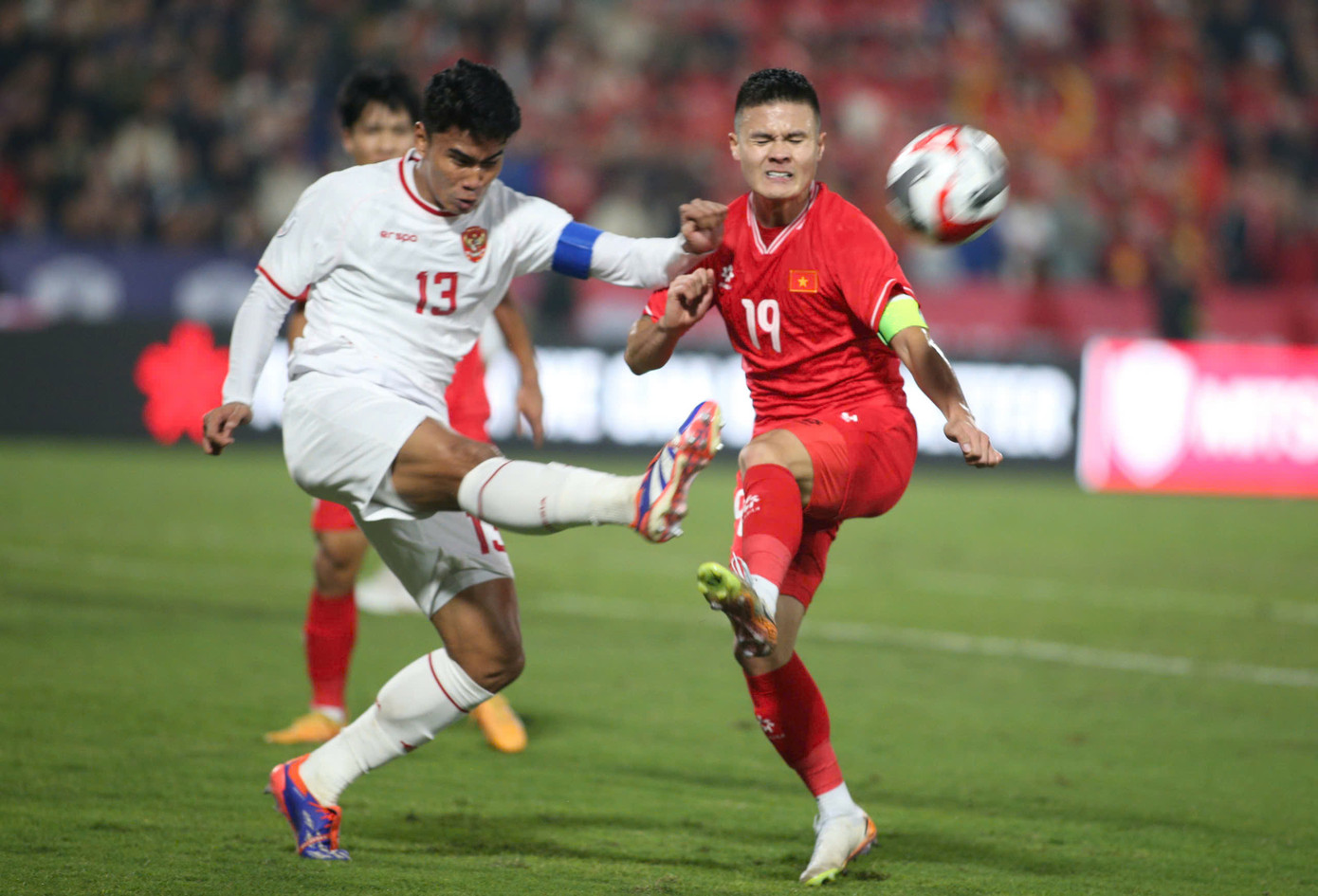 Quang Hải ghi bàn, Việt Nam chiếm ngôi đầu bảng B ảnh 6 Quang Hải ghi bàn, Việt Nam chiếm ngôi đầu bảng B ảnh 6